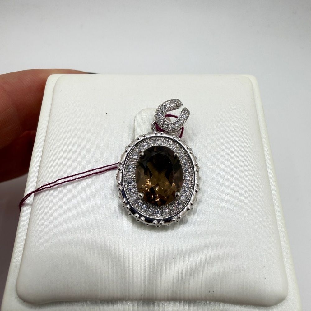 NWOT 8x10mm, 2.3ct oval cut, Smoky QUARTZ pendant w/ cz diamond accents in s925!